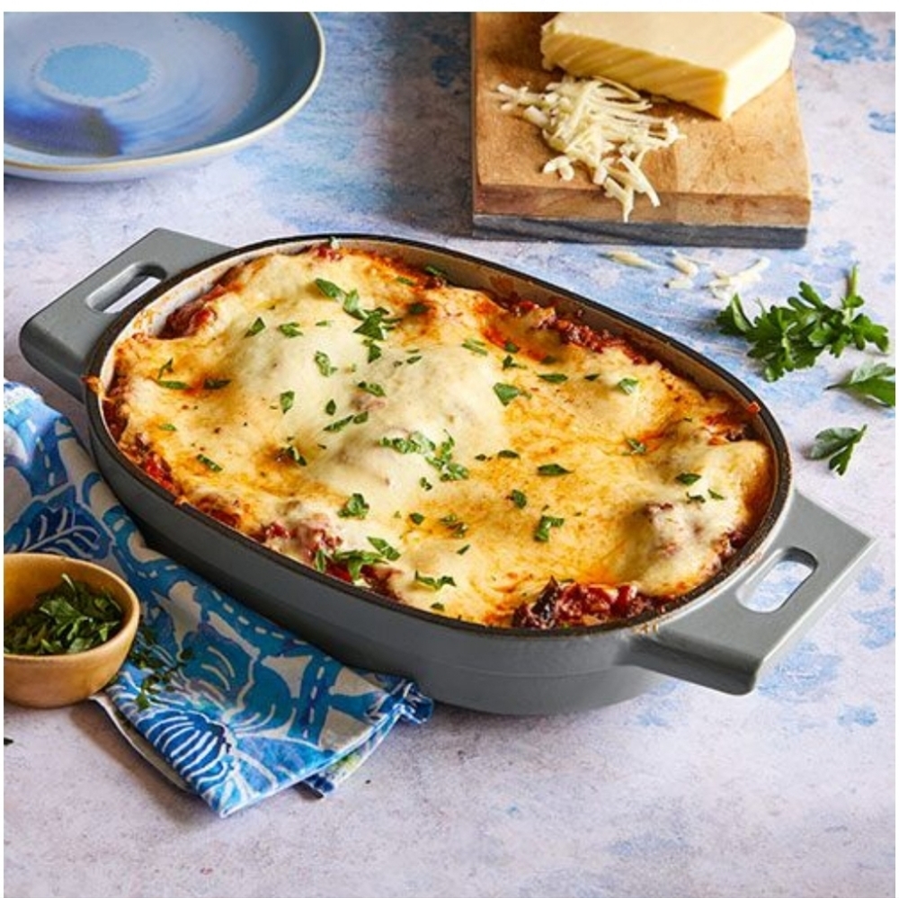 Pampered Chef 2 qt enameled Cast iron baker - Picture 2 of 4